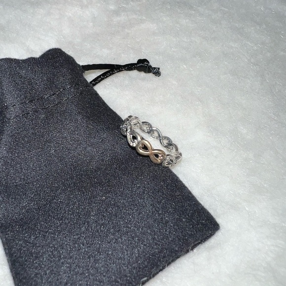 2-tone Pandora infinity Ring - Picture 3 of 5